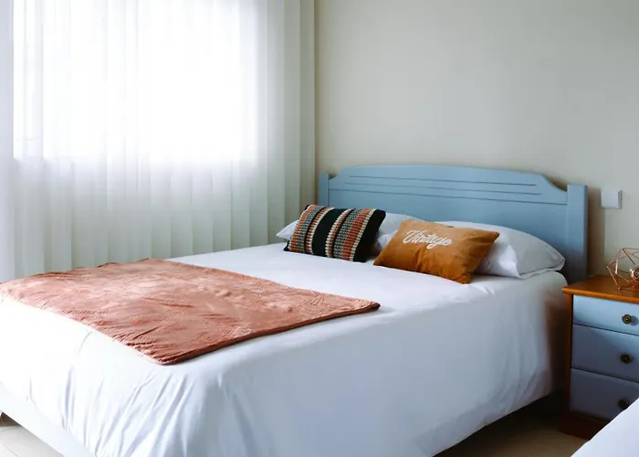 Cova De Lobo Πανσιόν 3*